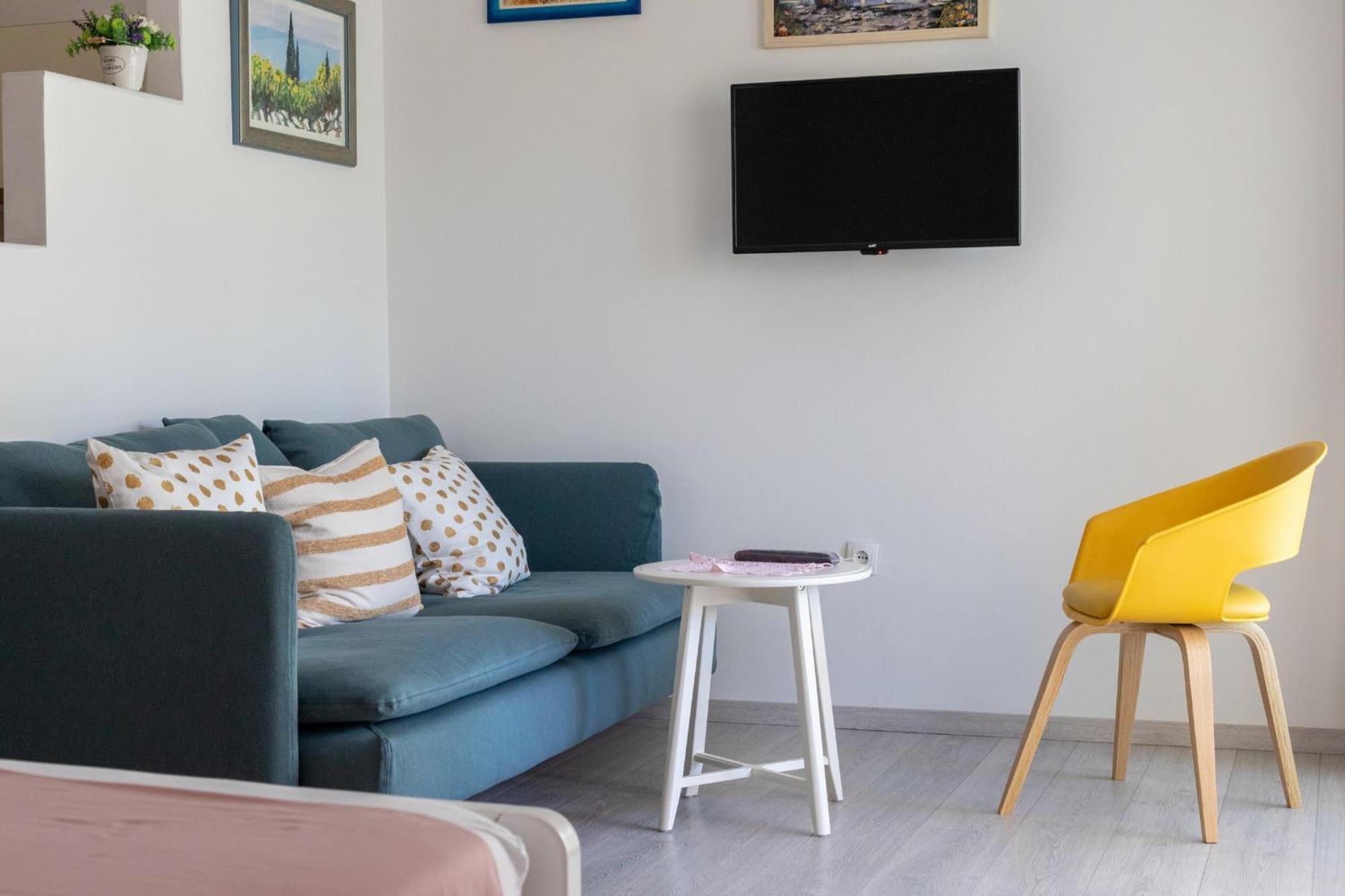 Miandmi Apartments Makarska Esterno foto